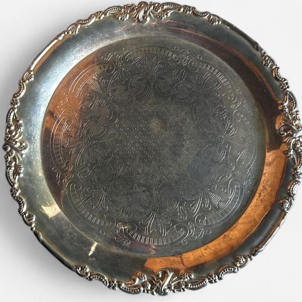 Godinger Gold Dinnerware - Picture 4 of 5